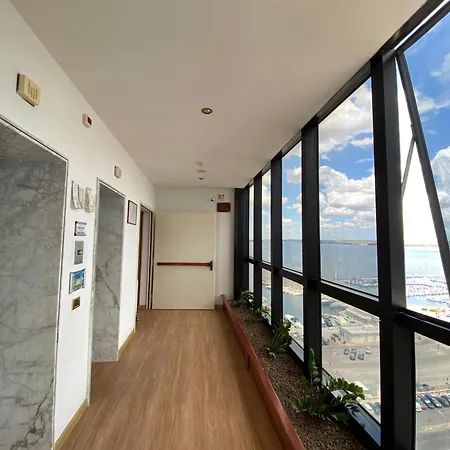 Sul Tetto Di *